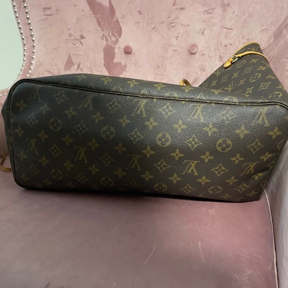 Louis Vuitton GM Never full - Picture 6 of 16